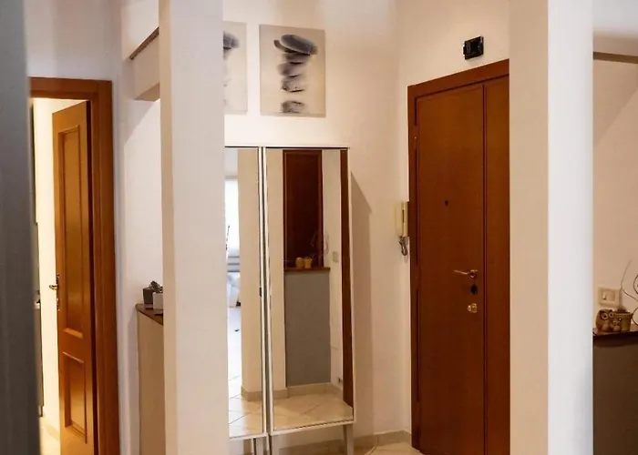 Апартаменты Two Bedroom - 3 Min Metro Conca D'oro By Orpi Rent *
